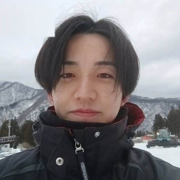 牧村航汰